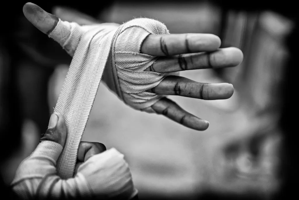 CUBAN_BOXER_HAND_WRAP_1
