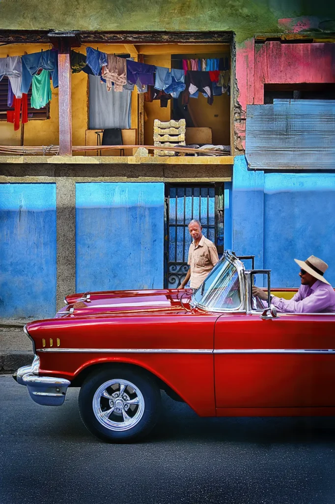 CUBA_RED_CAR
