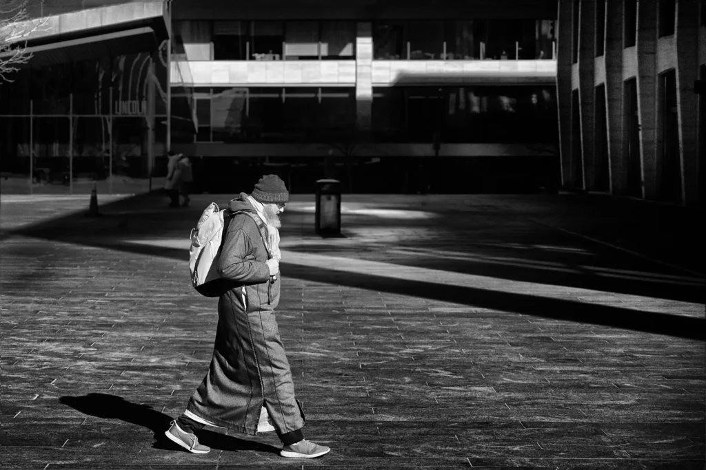 LINCOLN_CENTER_WINTER_STROLL